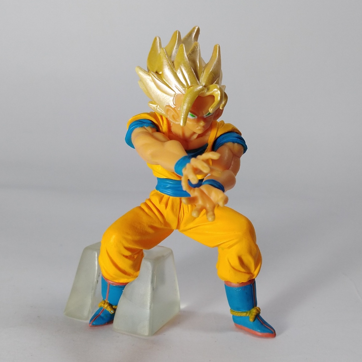 Son Goku SSJ2 - Dragon Ball HG 14 (Bandai)